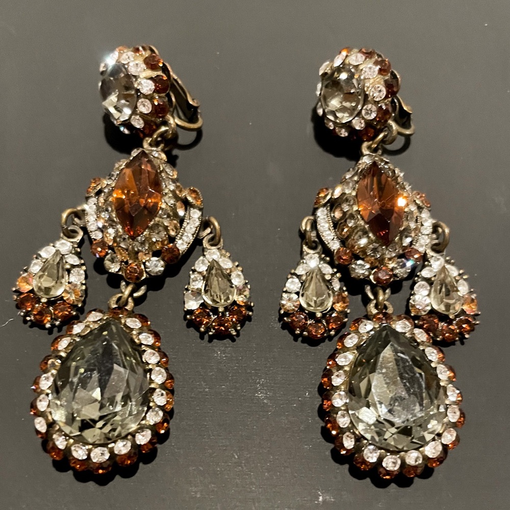 Vintage Clip On Earrings